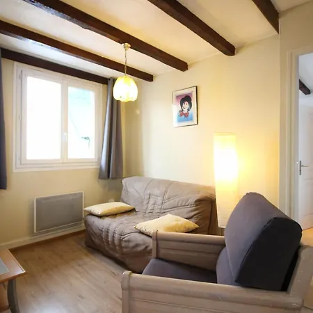 F3 De 50m² Au Coeur De Mont-dore Avec 2 Chambres, Cuisine Equipee Et 2 Salles D'eau - Fr-1-415-145 *