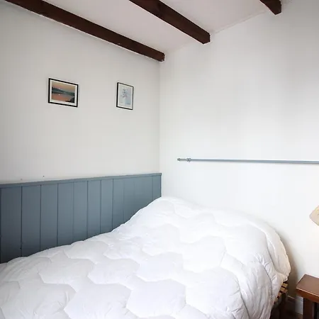 F3 De 50m² Au Coeur De Mont-dore Avec 2 Chambres, Cuisine Equipee Et 2 Salles D'eau - Fr-1-415-145 Le Mont-Dore